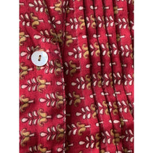 Load image into Gallery viewer, Bata Pintx Shirt - Rasgulla Saree RED L/XL - Top

